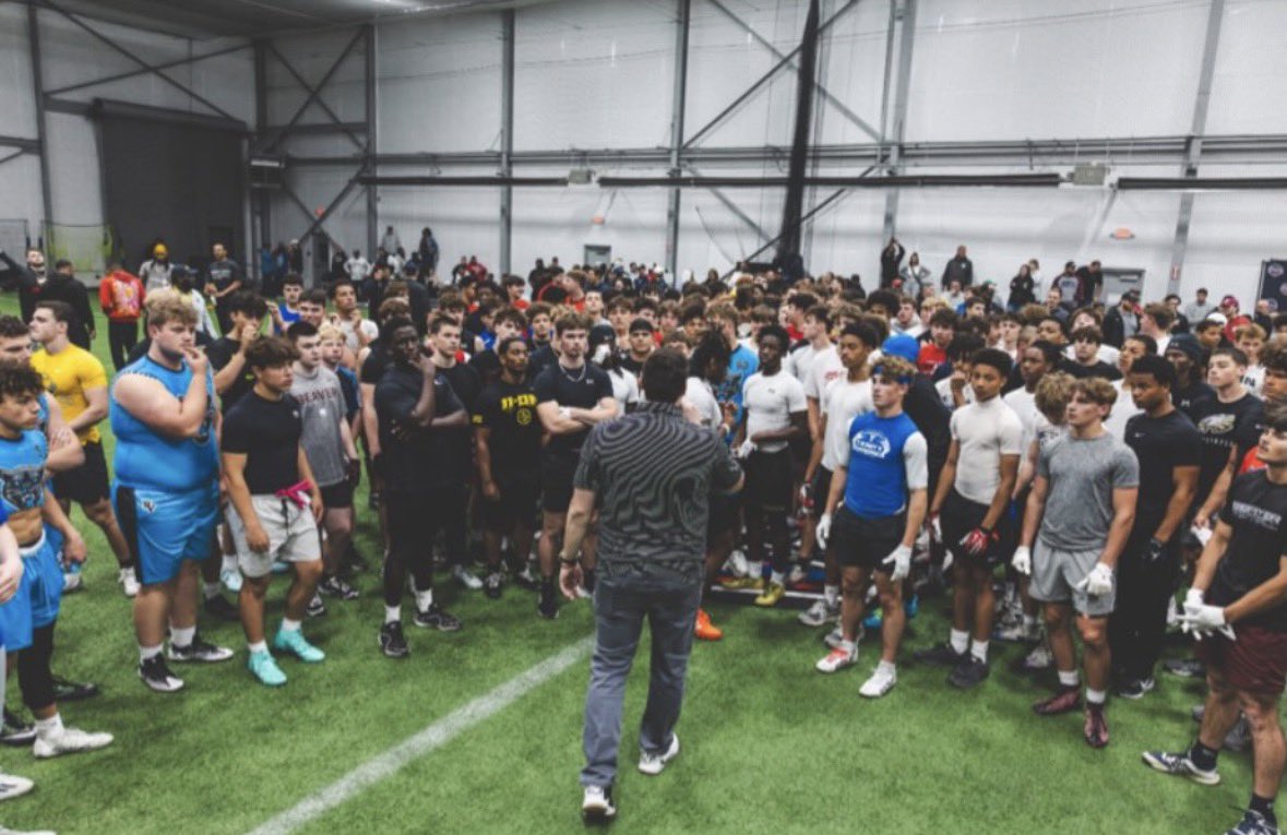 dennyfurmanek's tweet photo. Had a great time at the @WPIAL_Insider showcase on Thursday! Blessed to be apart of it! @CoachHogan02 @CoachTyAesch @CoachCrandall @Coach_Wiz9191 @Elite_Athletix_ https://t.co/ozpjmnUDMF