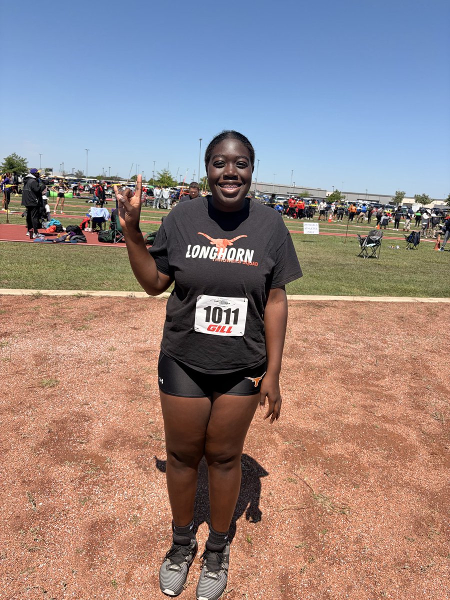 DoBiE_GirlsT&F tweet media