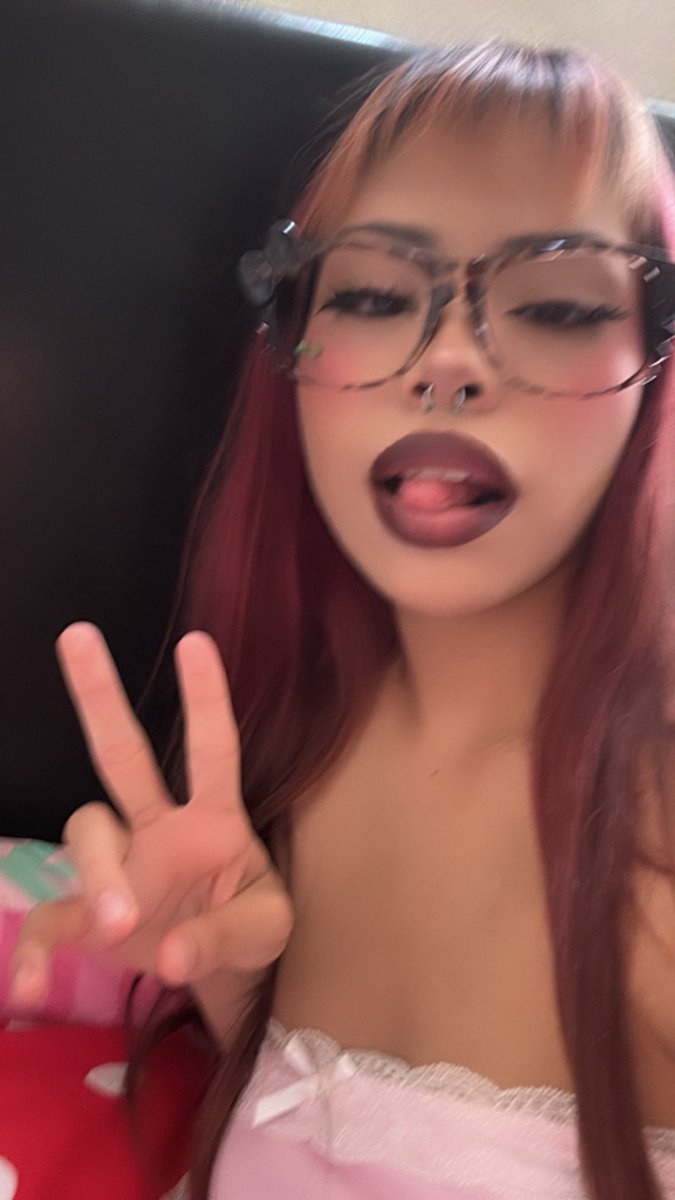 rojaxox0's tweet photo. hai! :3 https://t.co/tvZxUpUAts