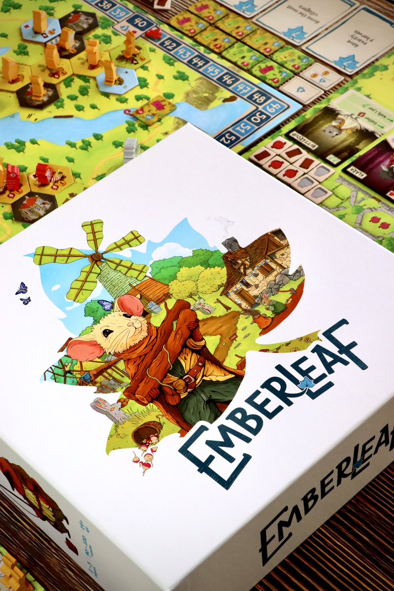 tabletoppings's tweet image. 🌿 Emberleaf is not about building something bigger, but about getting your timing right
🃏 Your cards keep moving, so your plan has to move with them

👉 Our review: tabletopping.games/2026/05/02/emb…

#boardgames @CityofGamesHQ