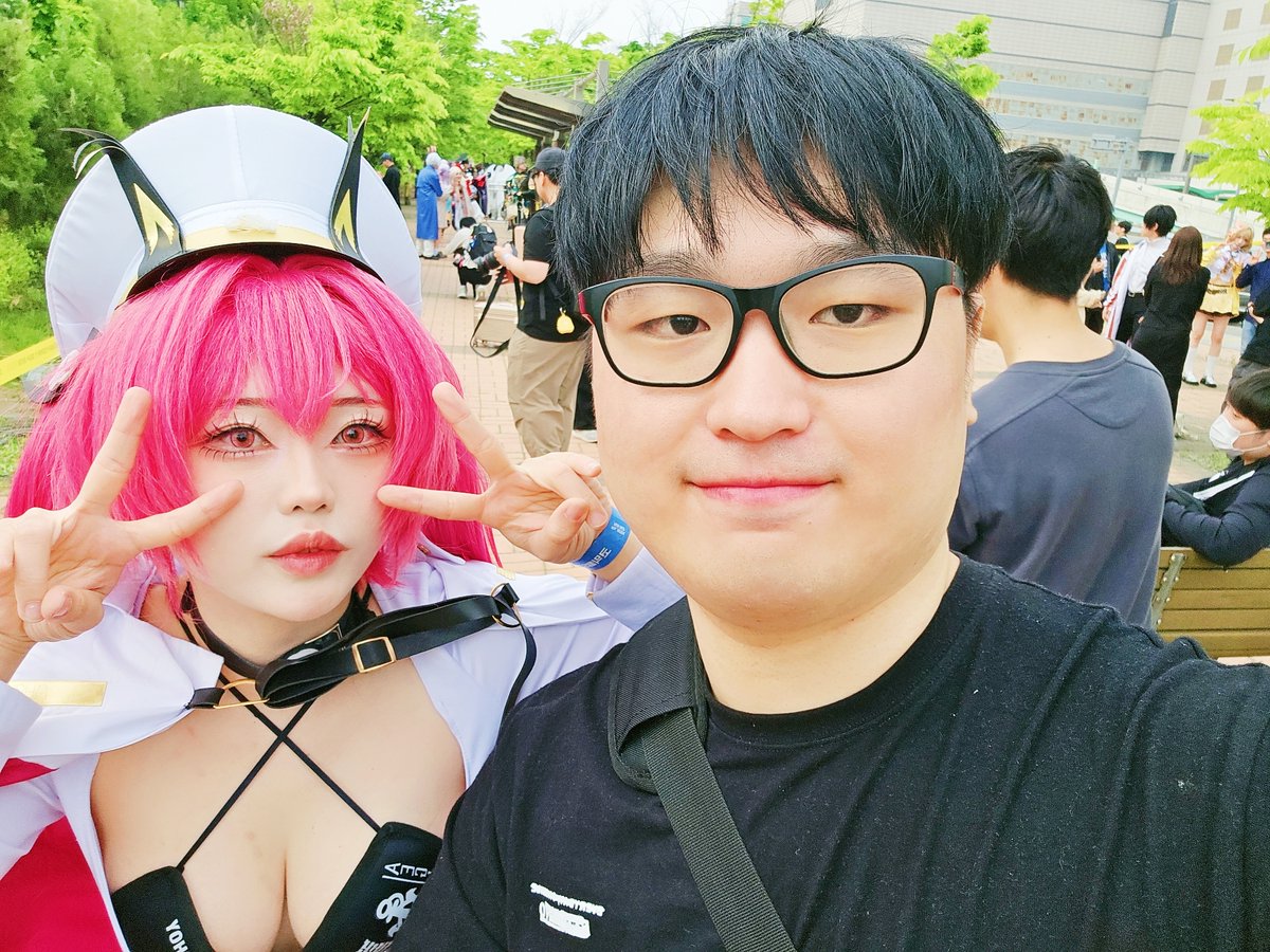 Notes8123's tweet image. 20260502 수코

쟌님의 마스트 너무 예쁩니다!! 만나서 즐거웠어요! 담에 또 만나욤!

승리의 여신 니케 : 마스트
모델 : 쟌님 (@Jian_cos)

#승리의여신니케  #GODDESS_OF_VICTORY_NIKKE #Mast #마스트