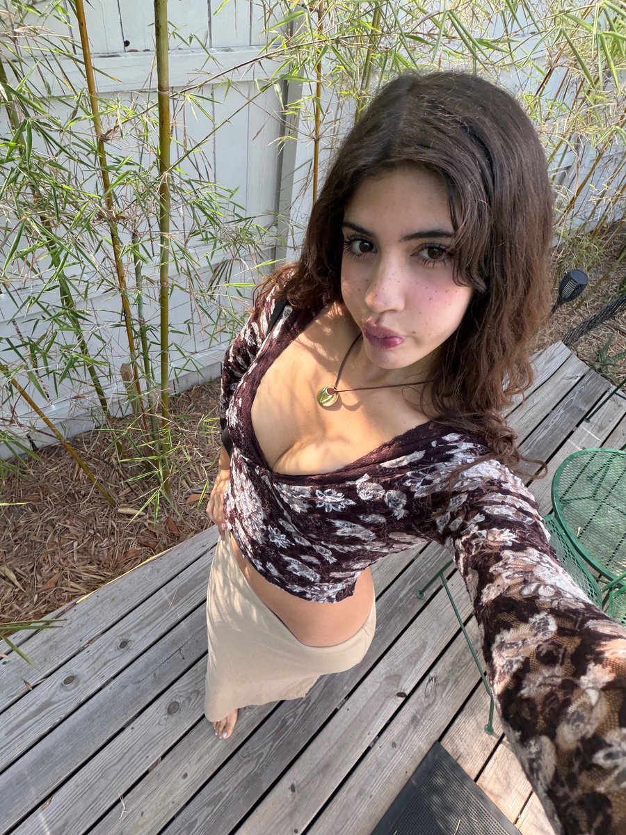 roni tweet media