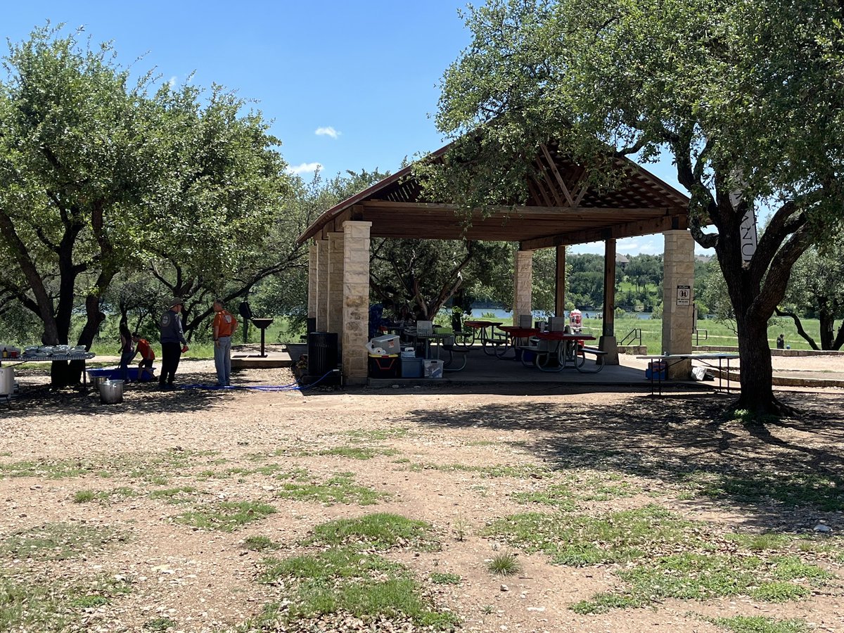 revward5's tweet photo. It’s a beautiful day for a crawfish boil! Yall come join us at Brushy Creek Lake Park. https://t.co/EbmqB0xkfm