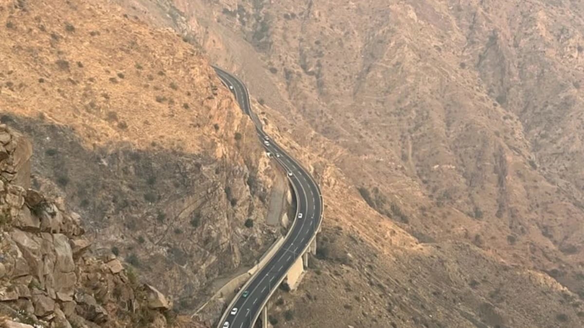 قريباً في السعودية tweet media