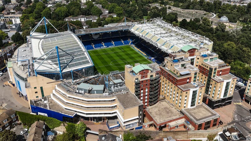 laGnosisBlue's tweet image. Muchos hablan, pocos analizan con la verdad. 

 quieres entender el presente del equipo y hacia dónde vamos, suscríbete a Chelsea en Español. Análisis frío para una pasión que quema. ❄️🔥

¡Ayúdanos a llegar a la meta! 🚀 👉 youtube.com/@bluesenespanol

#CFC #ChelseaFC #Blues 🔵💪