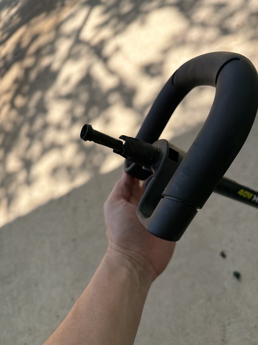 jbirk25's tweet photo. @RYOBItoolsusa so you sell an attachment for garden tilling but when you use it it melts the carbon off your weedeater?! https://t.co/jraomzklf3