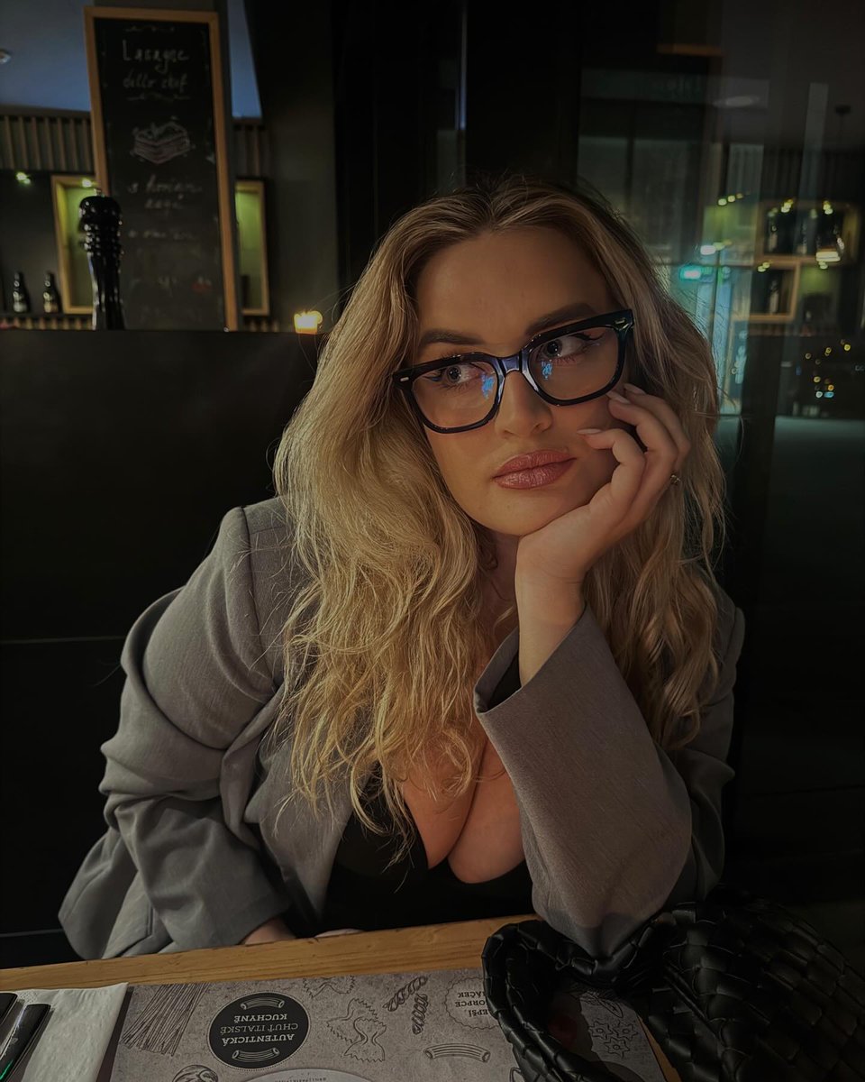Emily tweet media