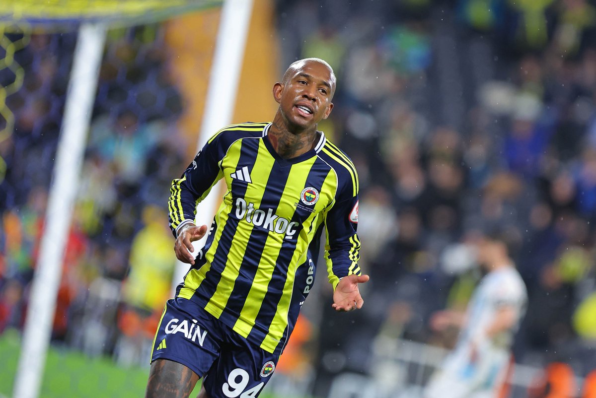 ajansfenercom's tweet image. Beşiktaş kariyerinde 80 maçta 37 gol atan Anderson Talisca, Fenerbahçe formasıyla 67 maçta 39 gole ulaştı. 

🔙 “İkinci evin görkemi birincisinden daha büyük olacak”