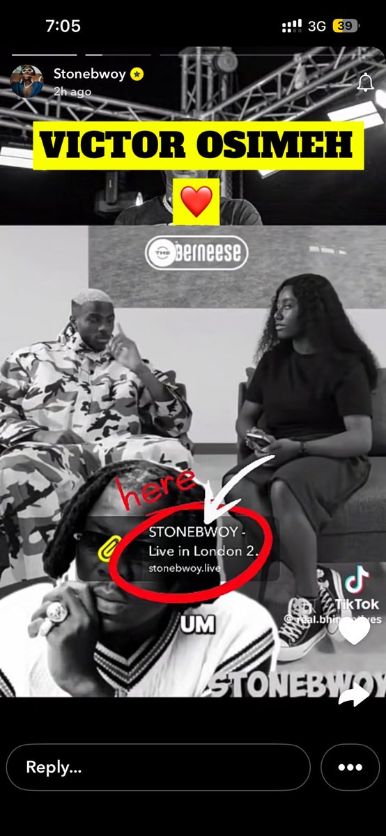 shatta_kev's tweet photo. @stonebwoy as usual you want to send your bad luck to Victor Osimhen just as you did to Kudus lmao your man do cut and join post dey take promote ein 2k capacity show for London😂😂ass kisser. This could never be 1Don🤣
#shattafestuk #smforlife #shattamovement https://t.co/FDyZzxKrRN