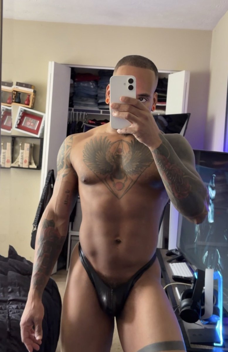 King Phil 🍑 tweet media