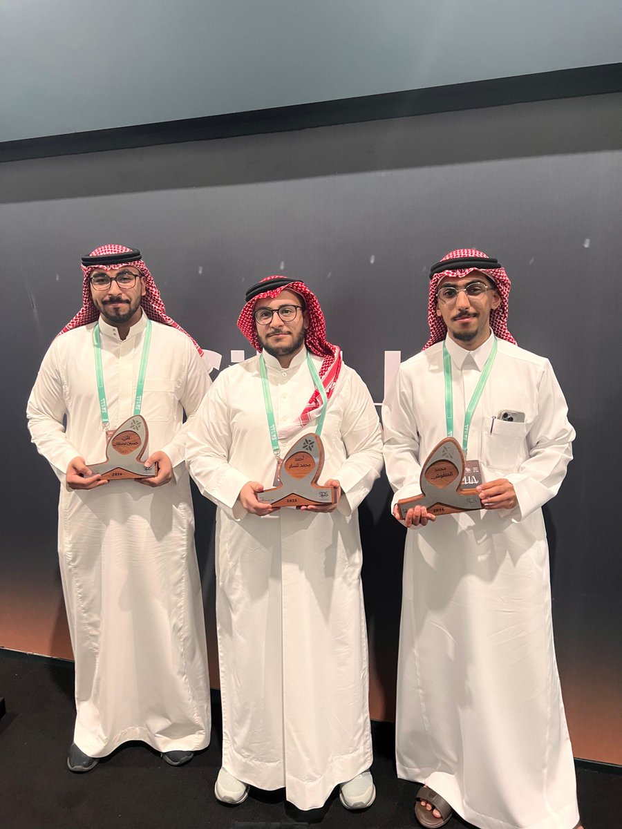 Mlhanfoosh's tweet photo. #SIPHA26 🔝 https://t.co/eIiffz9hob