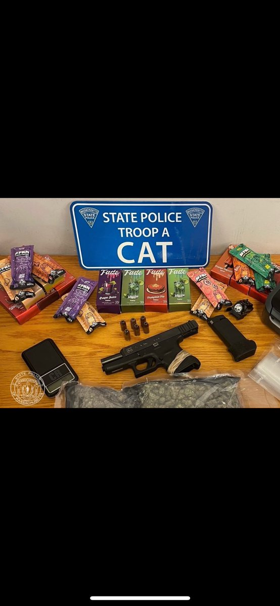 scooperon7's tweet image. What started out as motor vehicle stop in Revere ended with the 24 year old driver cuffed and custody after heads up Trooper Carlo Mastromattei recovered drugs and a loaded Glock .45 caliber weapon that neither the driver nor his female passenger were licensed to carry #7News