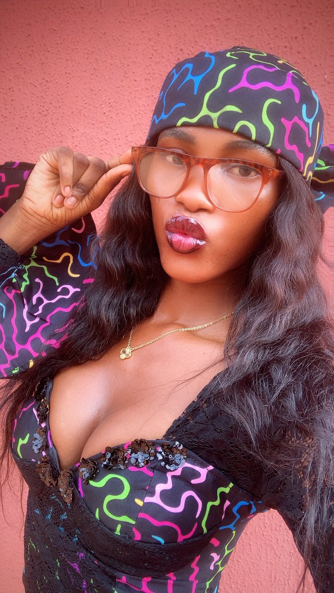 𝐋𝐎𝐕𝐄 ♡🌸❤️🙂‍↔️ tweet media