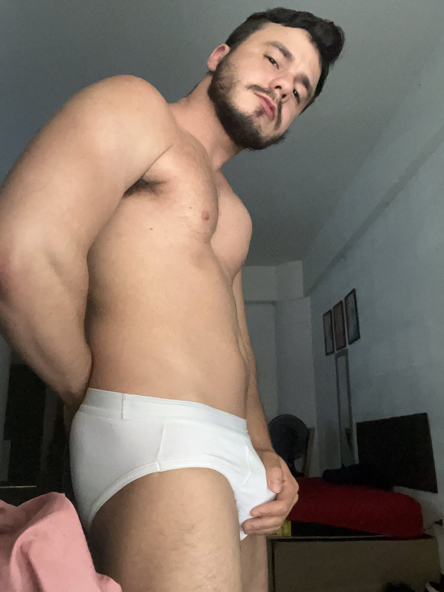 LuccasSansOf's tweet photo. Opa 😏🙈 https://t.co/xp2WPwwV6b