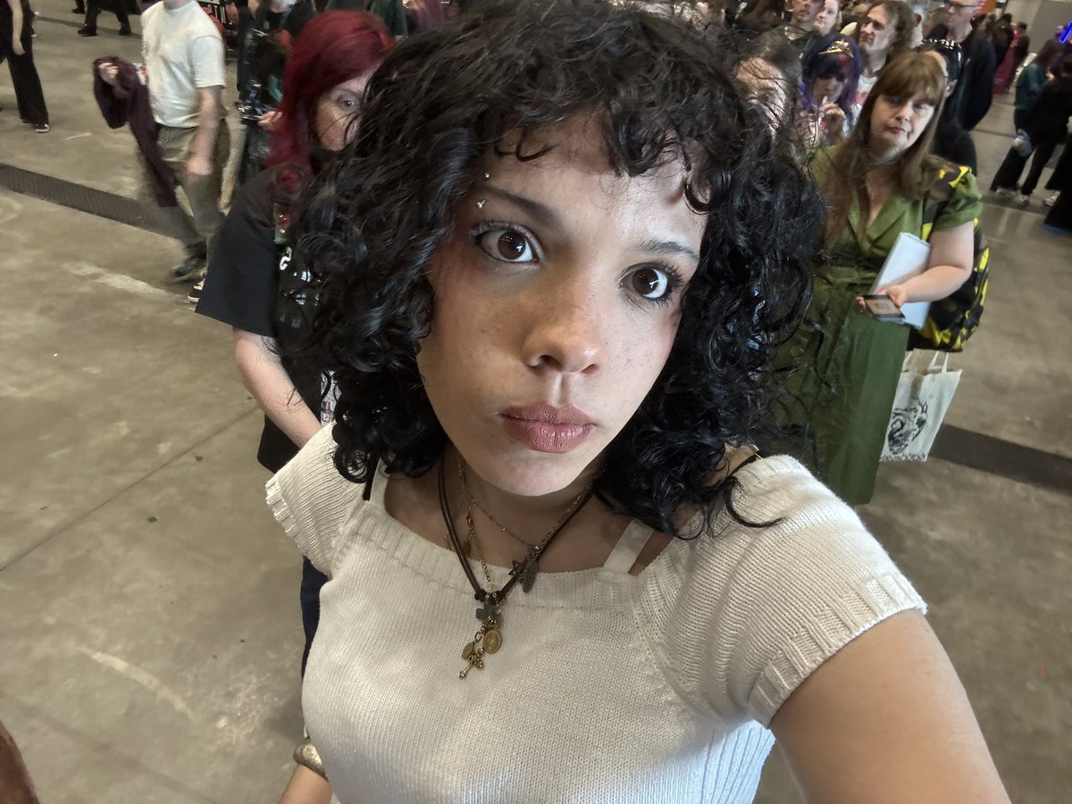 millie !!🪽🦦 tweet media