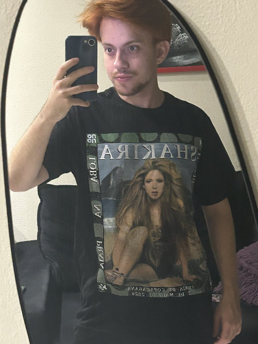 MosnaRoger's tweet photo. @santander_br @Shakira_Brasil Aqui muy prontooooo
Só falta o tão esperado vip há dias aqui na espera. Diretamente do interior de sp para as areias de Copacabana #SantanderConlaReina https://t.co/2bhqDpsoeh