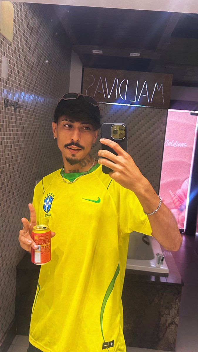 VICzin🔞 tweet media