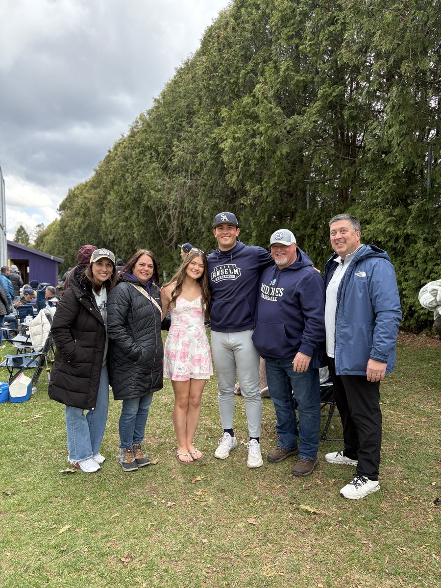 DRACUTBASEBALL's tweet photo. Great to see Andrew back on the bump today. Looked great! Stud! Ashlee stopped by from her derby party- yes it was 45 degrees #middiepride https://t.co/6gLWy8sL5Z
