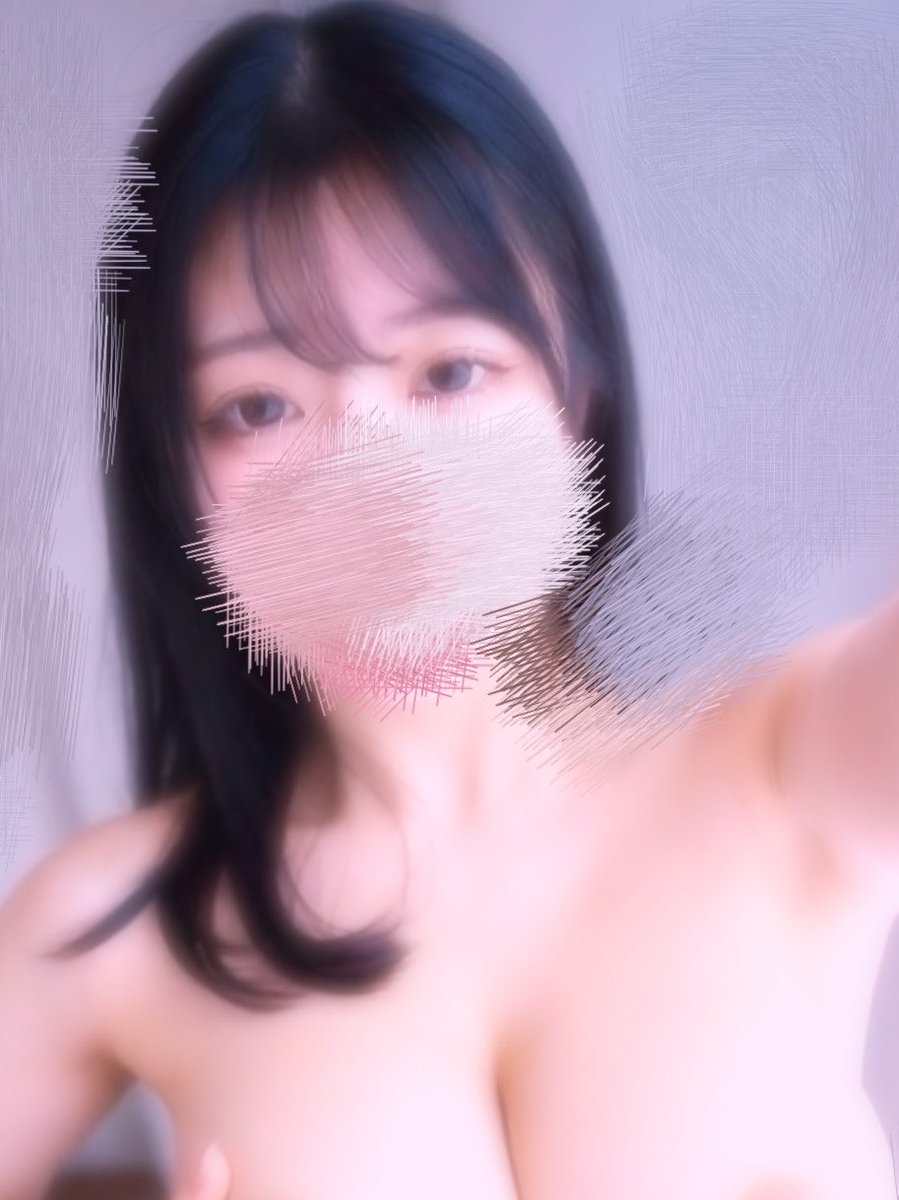 るる tweet media
