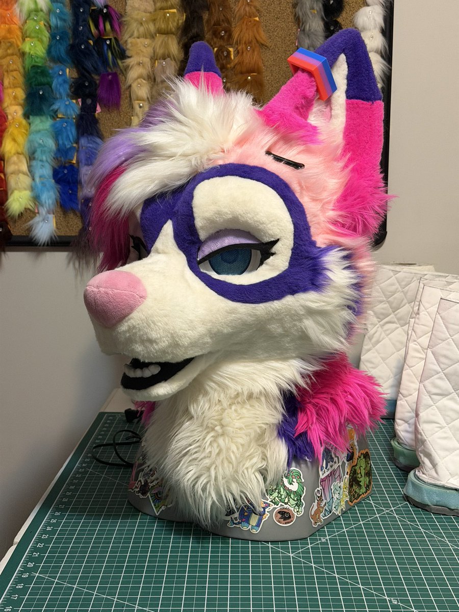 Crown Cryptid Studios tweet media