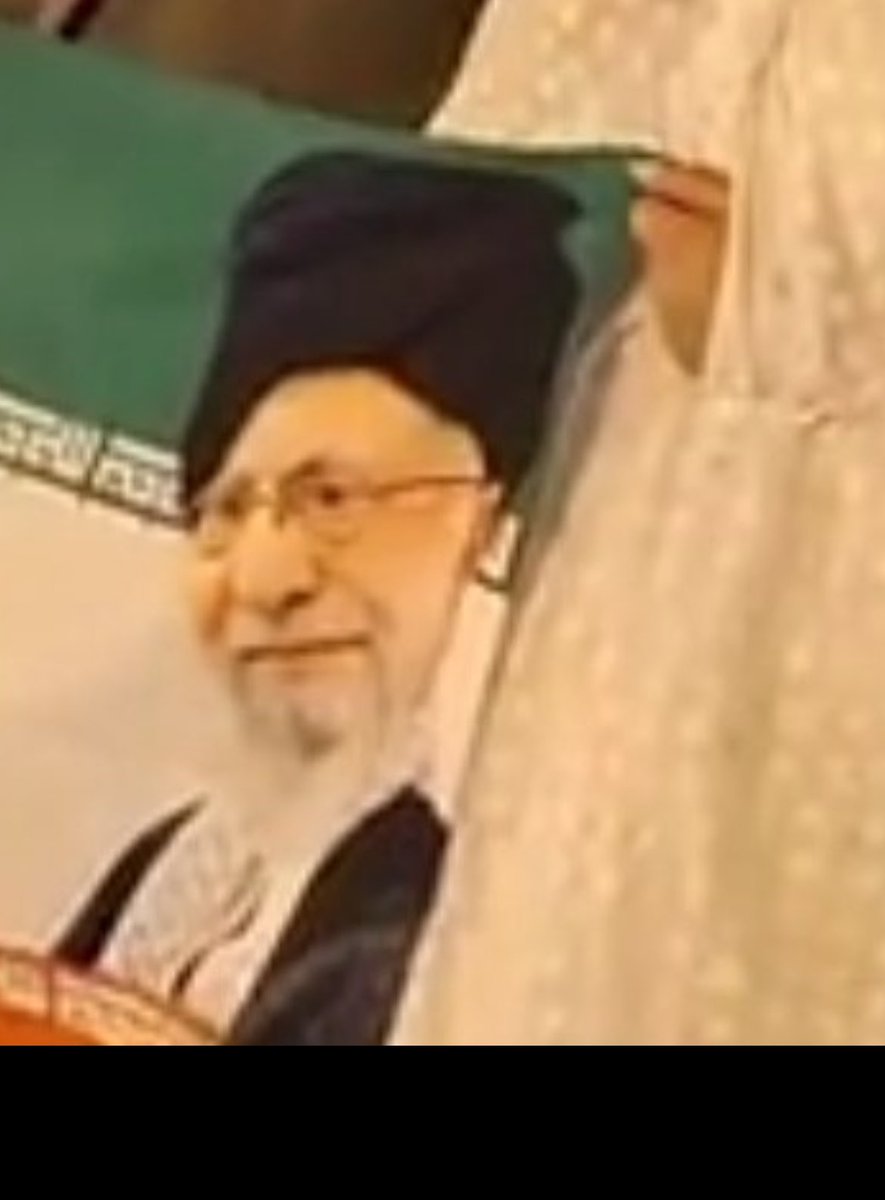 نِردوسی tweet media