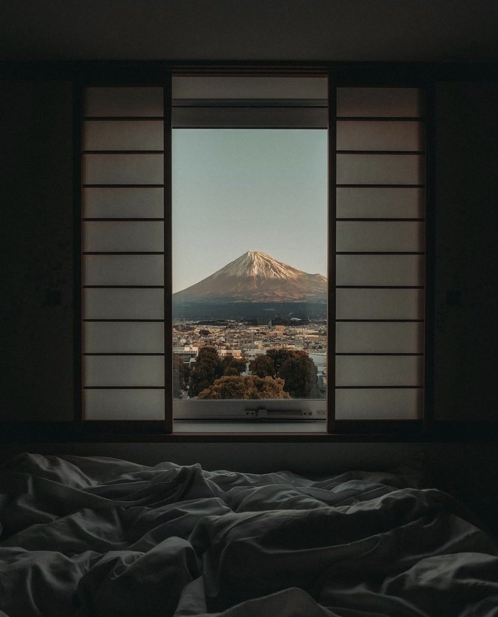 Framing Mount Fuji 🗻📸