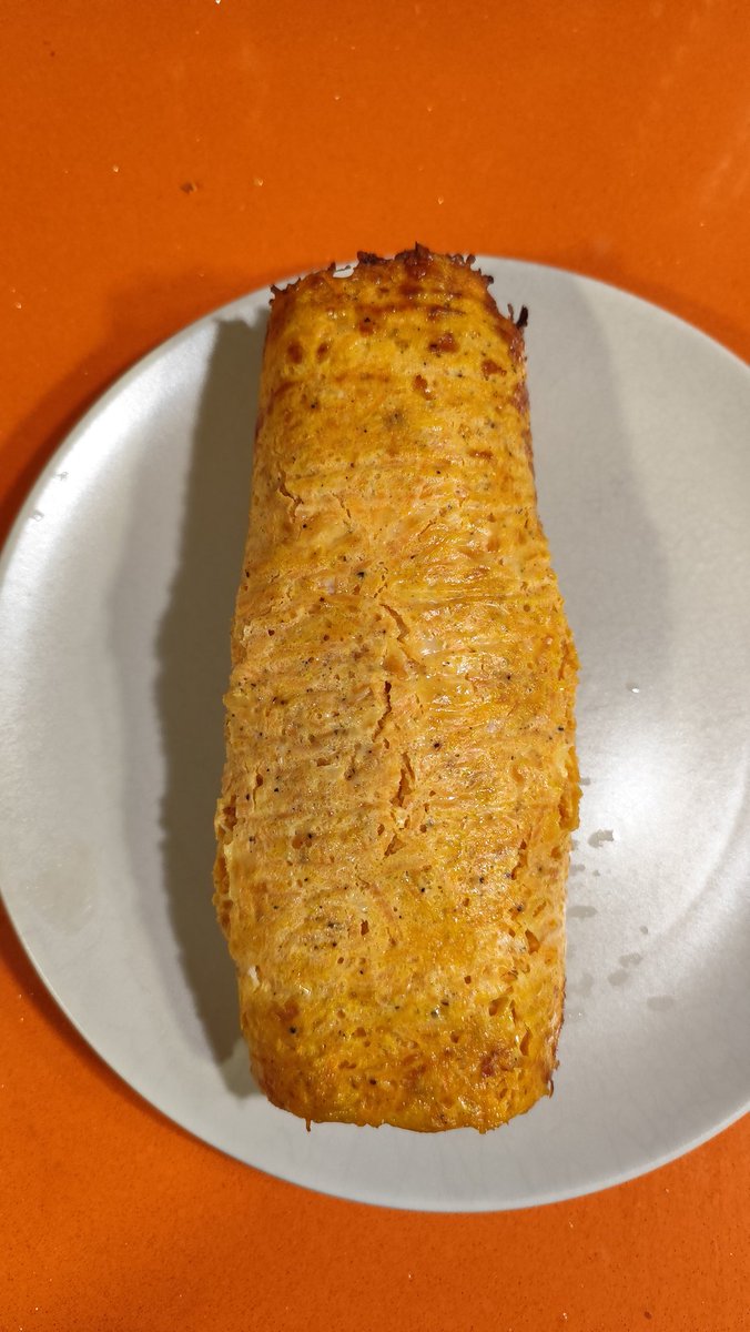 La cena de hoy. Wrap de zanahoria relleno de queso Philadelphia, rúcula y jamón de pavo. 😋😋😋