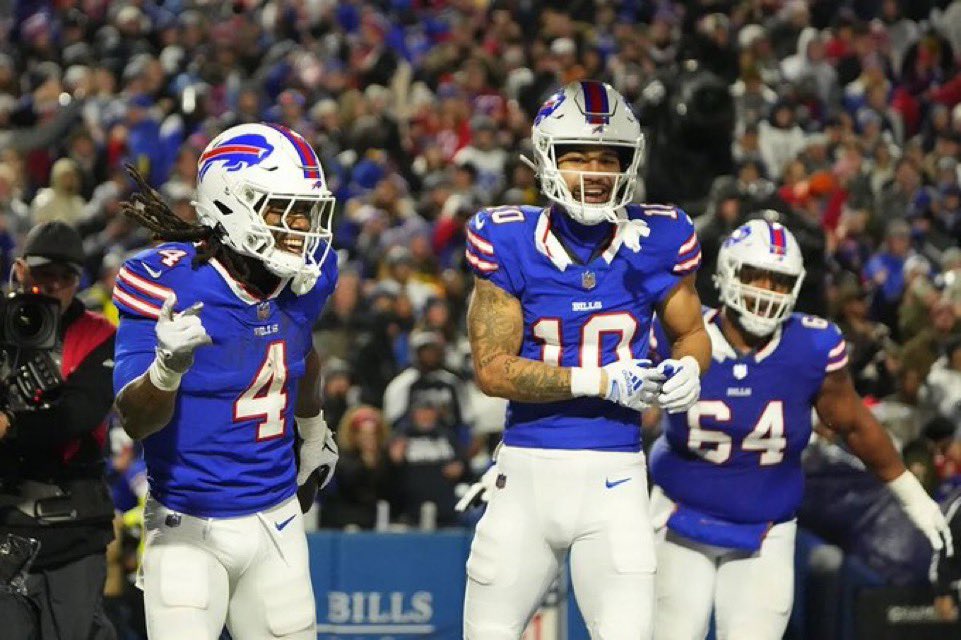 SleeperBills's tweet image. Who is the best non Stefon Diggs wide receiver that Josh Allen has ever played with? #BillsMafia