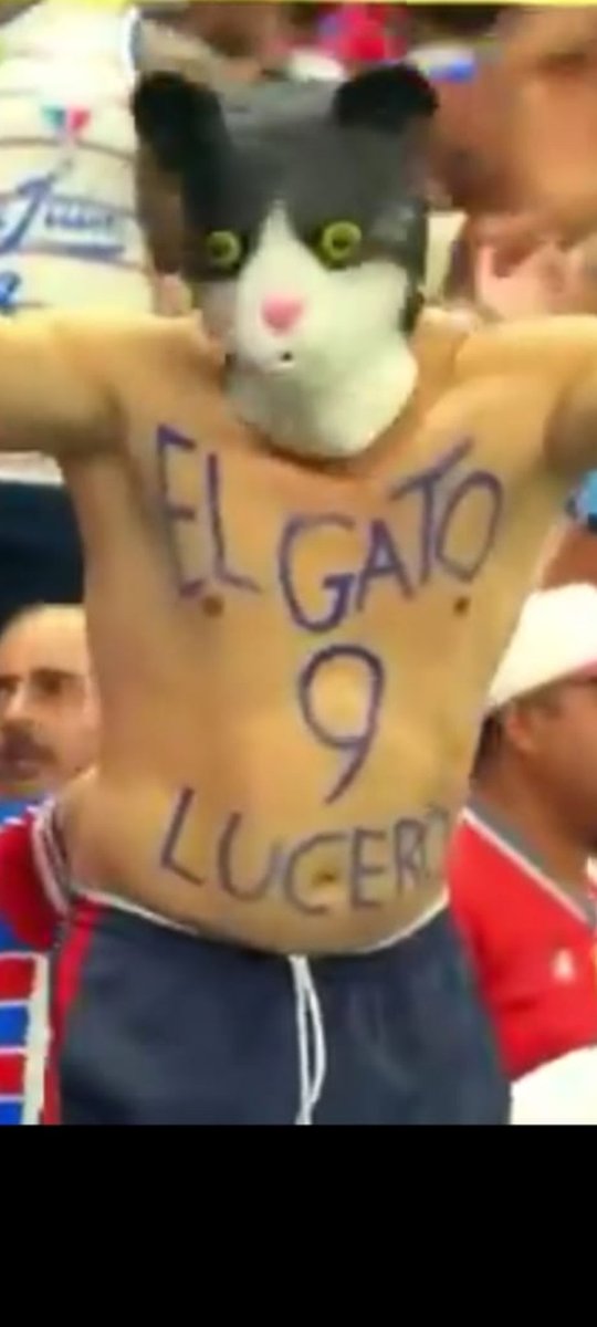 lady GAGO Suits tweet media