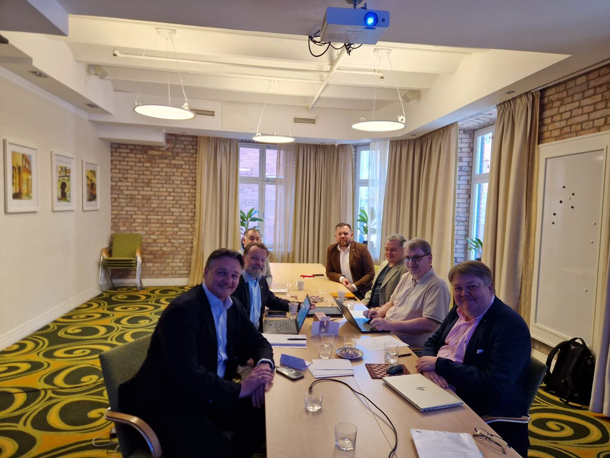 RenewECU tweet media