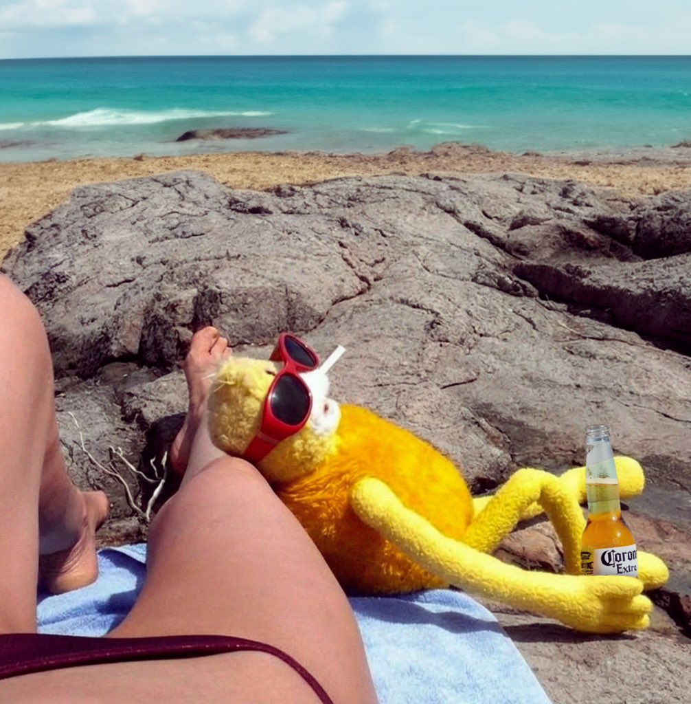 Flat Eric tweet media