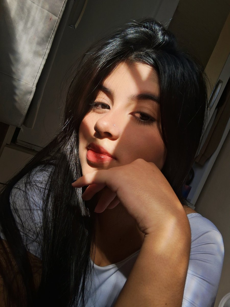 lu tweet media