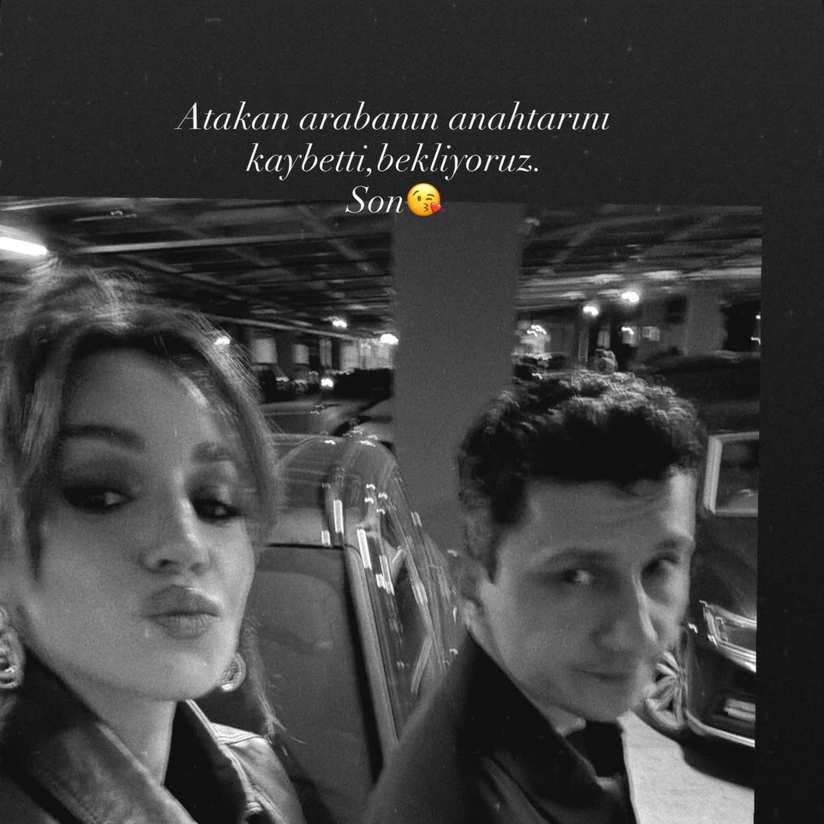 SD tweet media