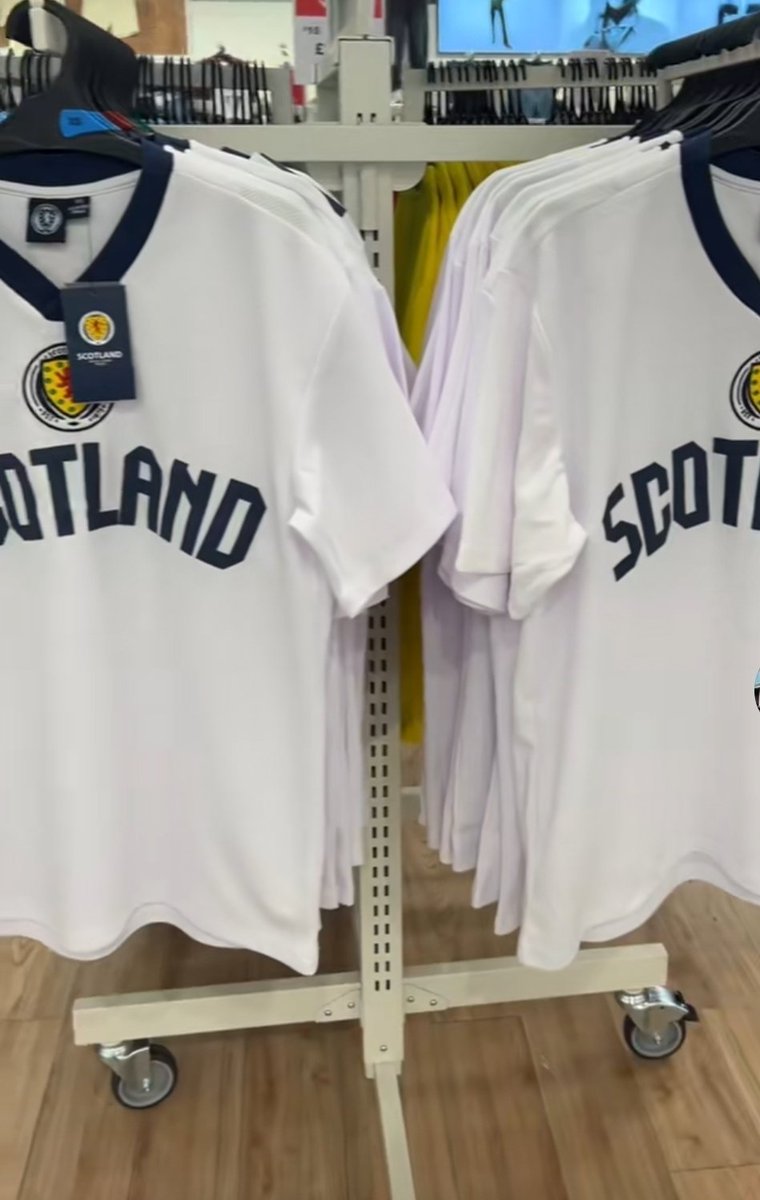Scotland Football Kits II🏴󠁧󠁢󠁳󠁣󠁴󠁿 tweet media