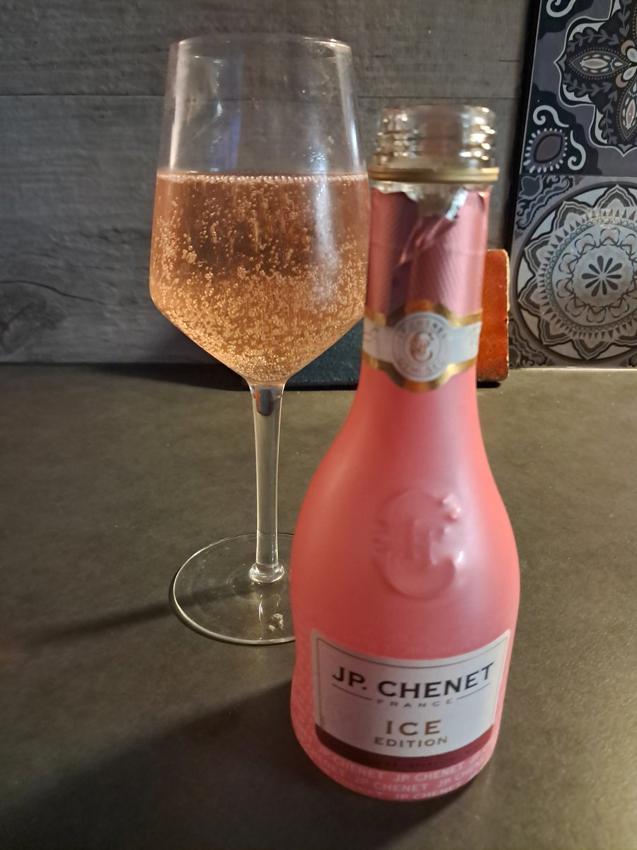 Proost, Cheers, Salute 🥂😘