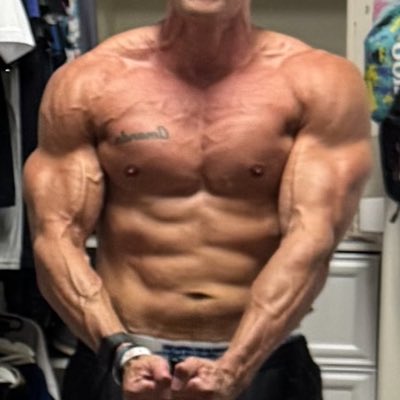 Lawrence | SwolLyfe tweet media