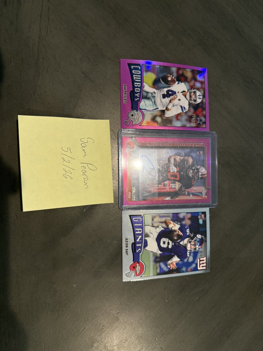 sam_pearson214's tweet photo. @DHCards10 @HobbyRetweet_ Dak $35
Judkins $50
Dart $10

Second pic $5 each
Third pic $3 each
Fourth pic $2 each

BWE $2
BMWT $7

DM if interested https://t.co/n5X4pAVVHc