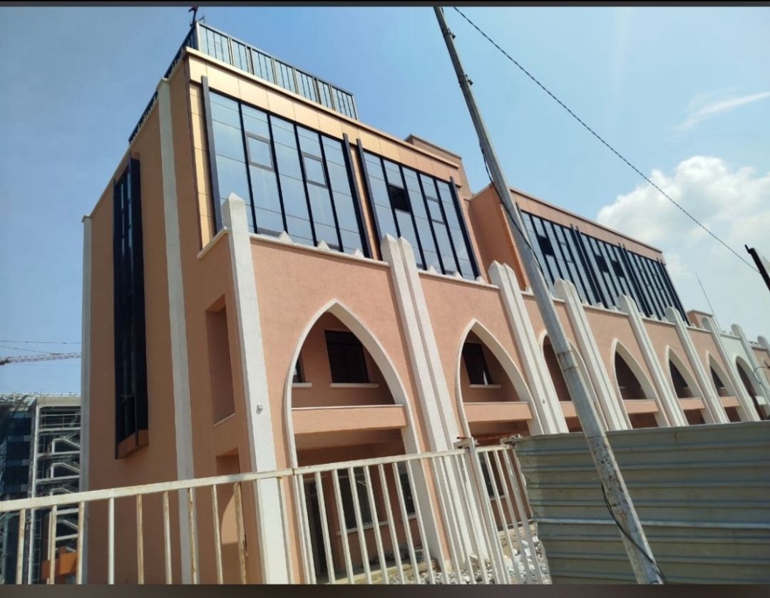 TraKouassi's tweet photo. LA MAISON DU BURKINA FASO EN CÔTE D'IVOIRE... https://t.co/GiA7CoZTlQ