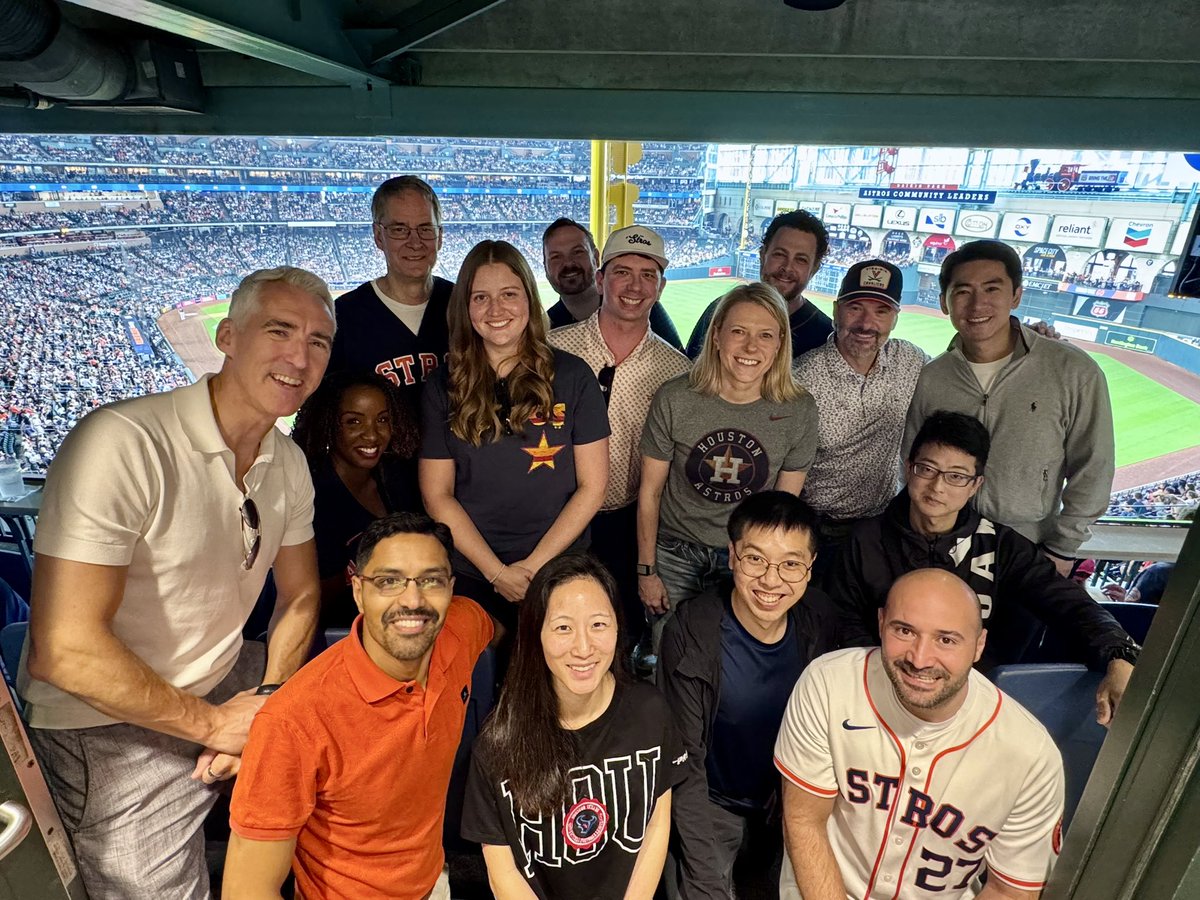 SimonKelleyMD's tweet image. Expanding international connections and sharing advances in the field whilst making new friends! Fabulous week hosting the APPOS fellows from Hong Kong, Taiwan, and Japan at @TexasChildrens on behalf of @POSNA_org . #orthotwitter #posna