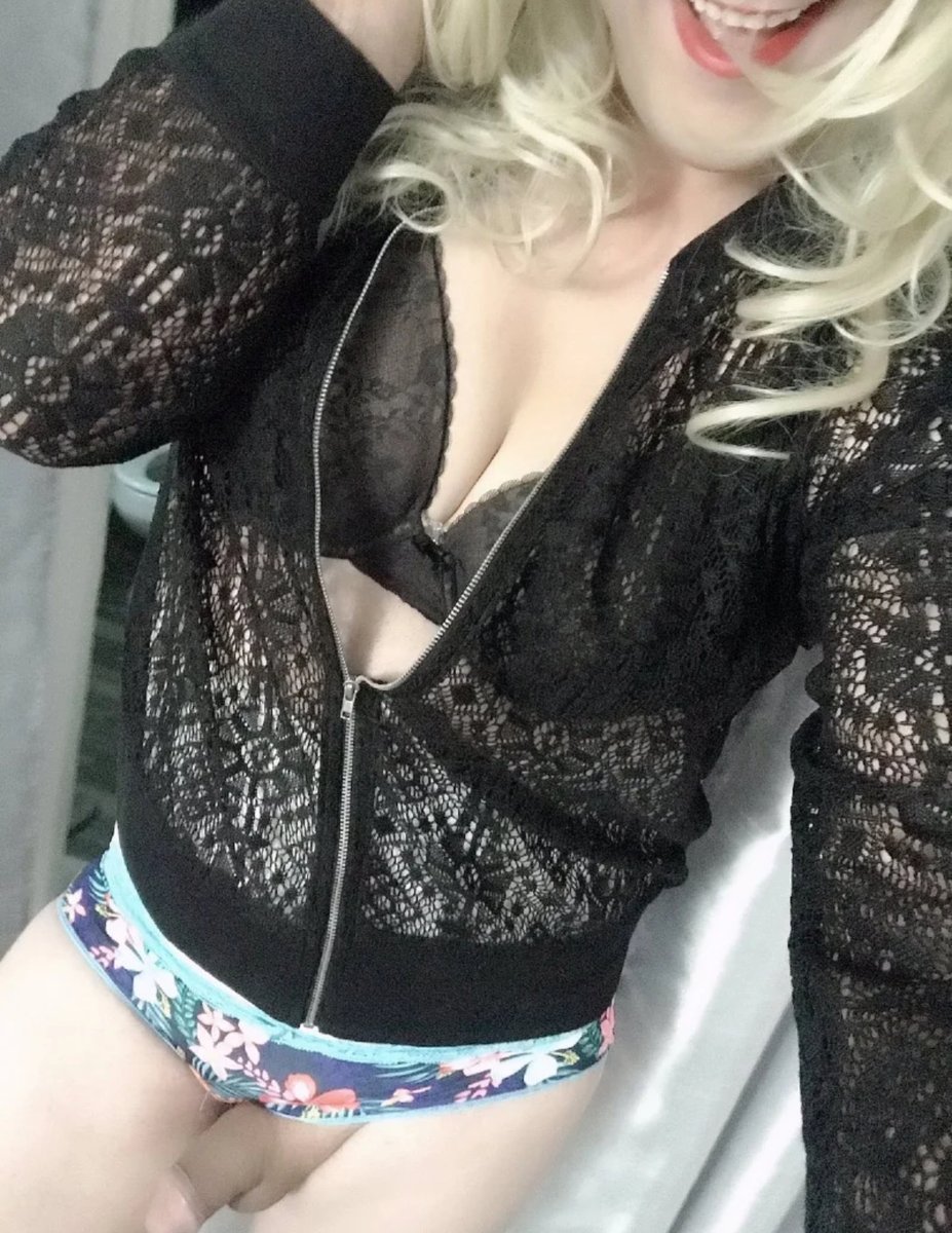 anna20591's tweet photo. Where are my Chicago doms looking for a sissy in Chicago? you can have fun with me all night long! #trans #tgirl #femboy #bdsmِ https://t.co/9oXQytfdI4