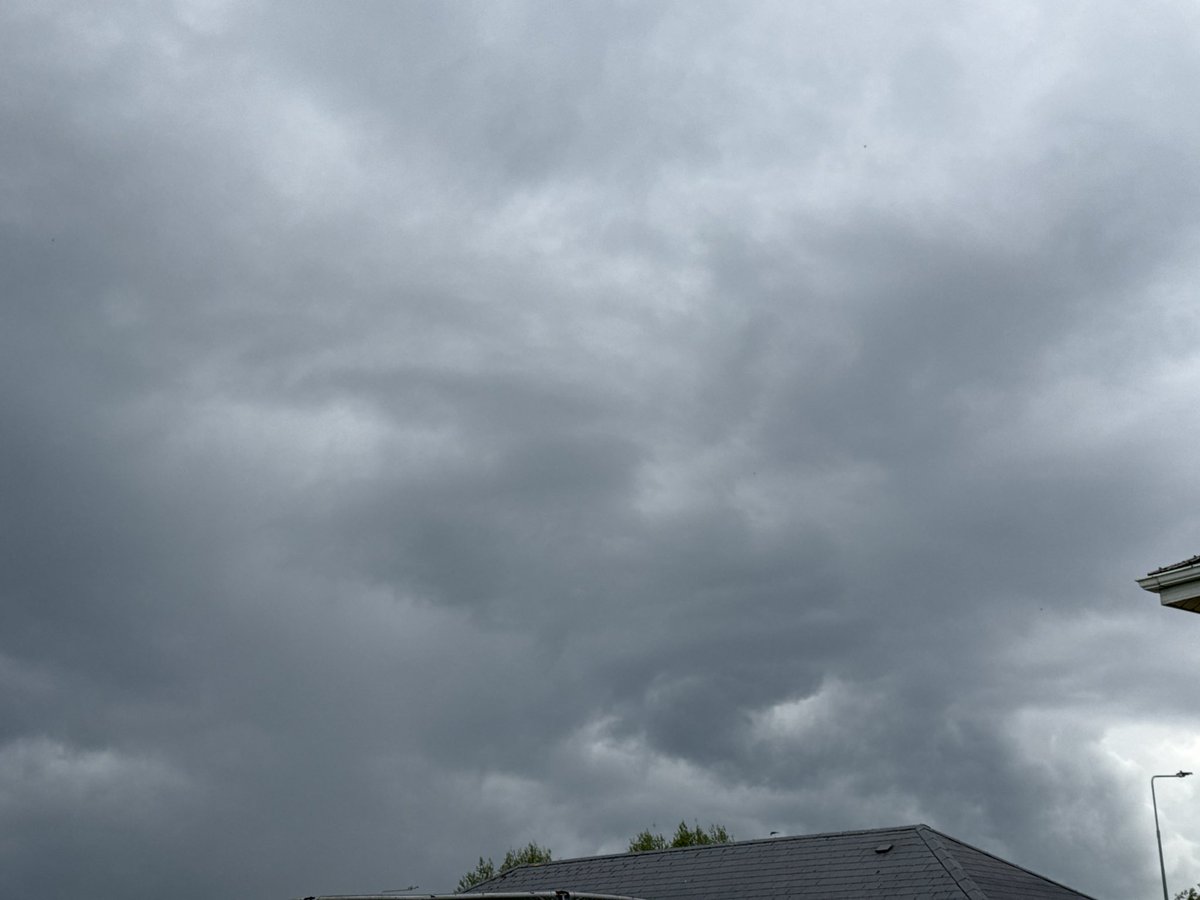 Eire Weather tweet media