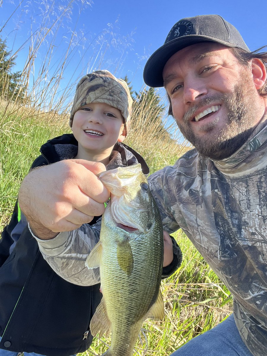 coachzim_'s tweet photo. Boys, birds, and bass https://t.co/6dUoFh5CGH
