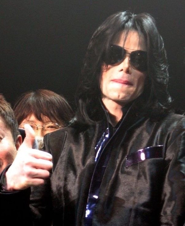 ᴛʀɪʟʟ❦| MJ BIOPIC ERA tweet media
