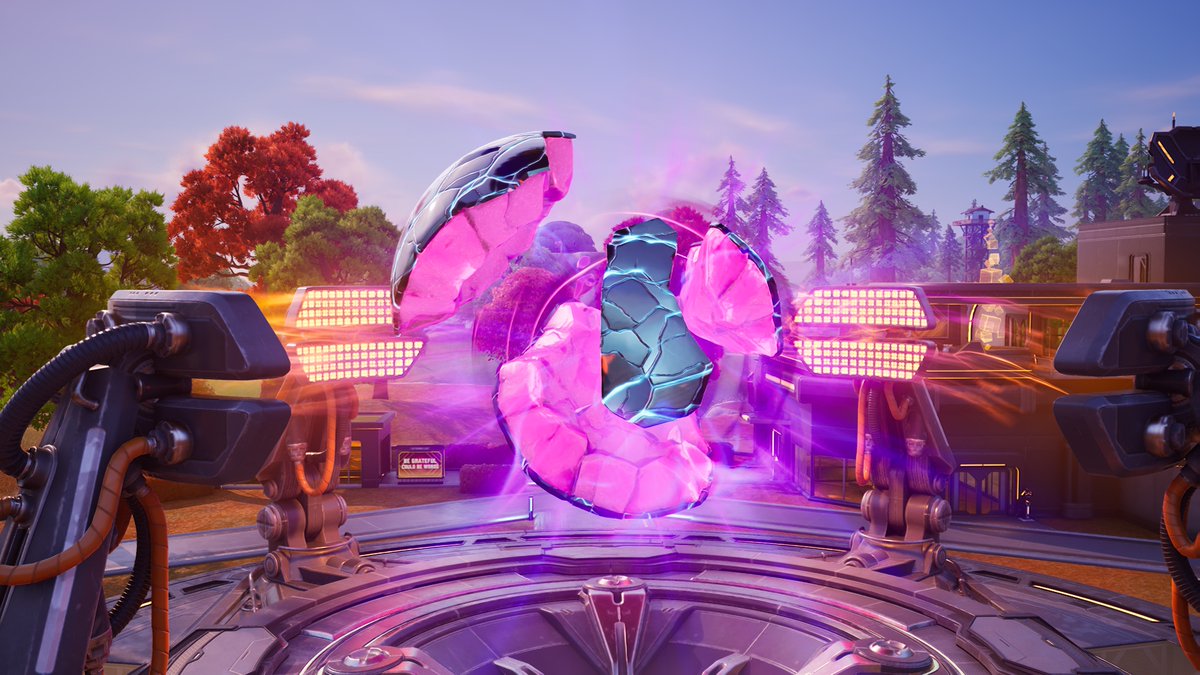 FortTracker tweet media