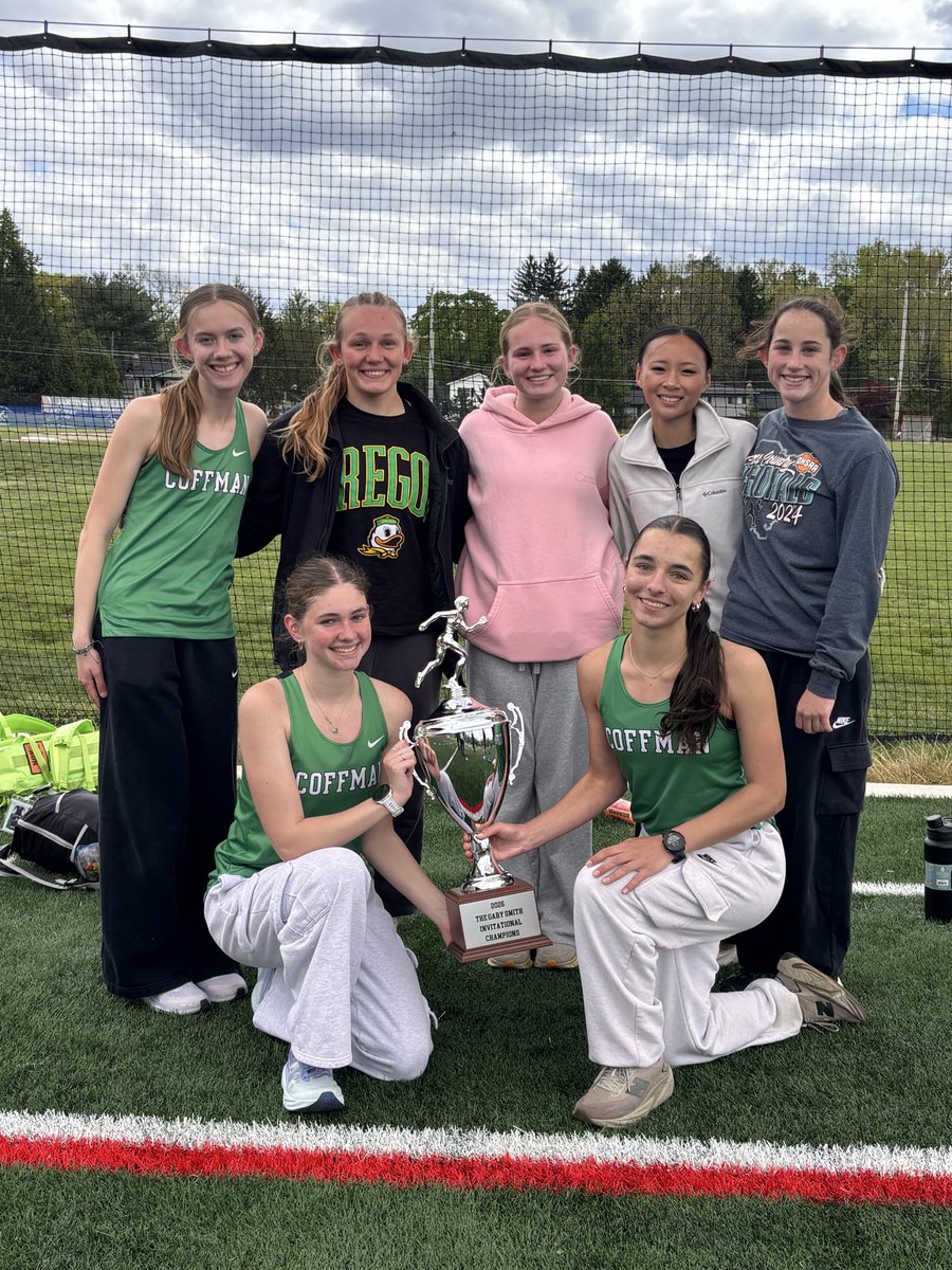 DCHS_TFXC's tweet image. Put it in the trophy case #Hardware 🏆

Special shoutout to the hurdlers who accounted for 25 team points: Nadiya Webb 14.84🥇and Maddy Fry 16.57 (PR) 6th in 100H and Miranda Belo 46.74 (SB) 🥈 and Mio Lisbon 50.51 , 5th in the 300H. #HurdleCrew☘️
