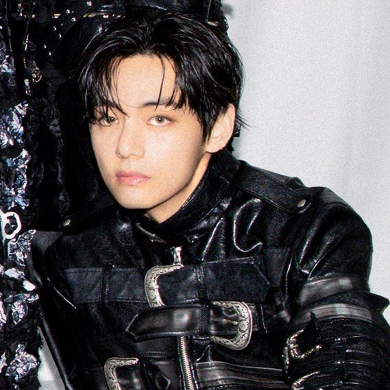 doll bts tweet media