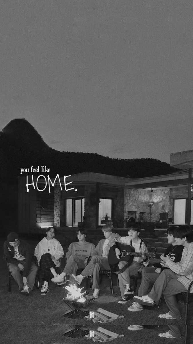 thv_aira's tweet photo. the most comfortable home🤍.
#bts #myhome https://t.co/e5YDiYXtJo