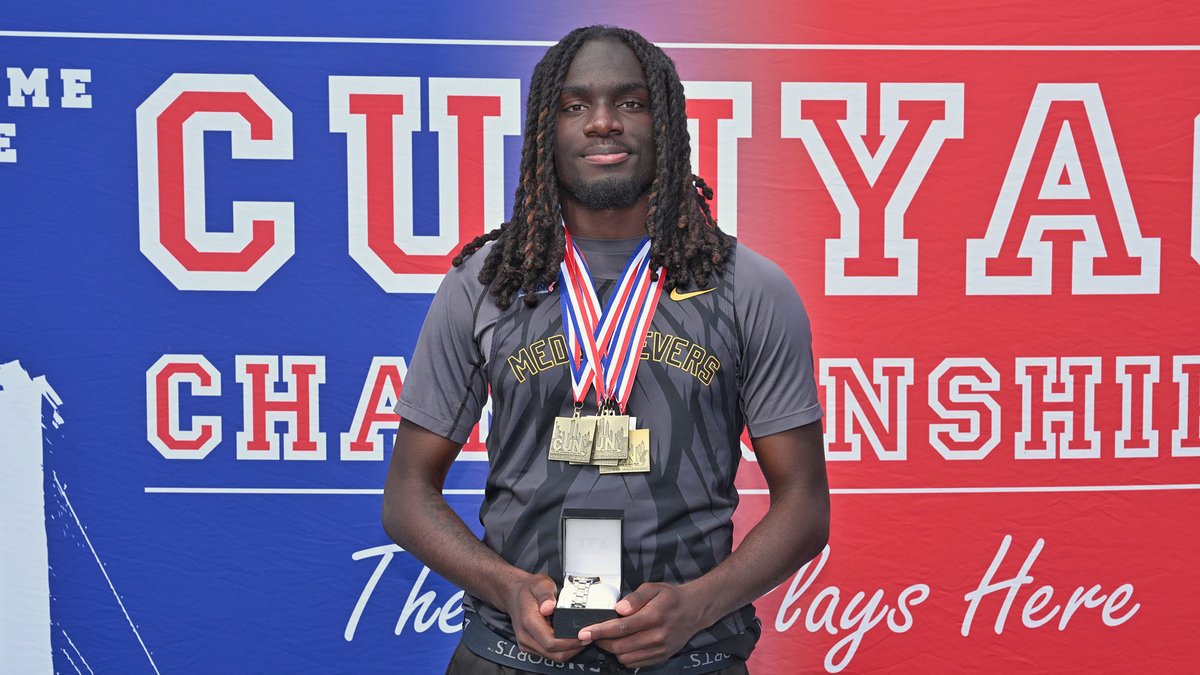CUNYAC's tweet image. Hunter Captures First CUNYAC Men's Outdoor Track and Field Title Since 2008

@MECCougars Omari Hinds named Championship MVP!

cunyathletics.com/news/2026/5/2/…

#d3tf #TheCityPlaysHere #CUNYchamps