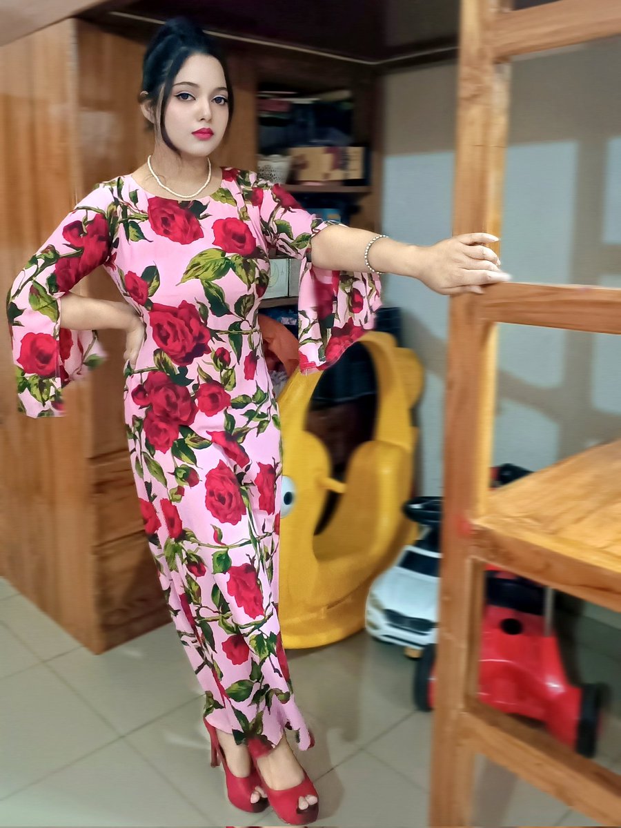 ArishaOishy's tweet image. #designthinking #Design #Designers #DesignYourDreamgirl #Creator #Creatives #dresses #DressToImpress #cloth #art #ArtistOnTwitter #artwork #fashionstyle #FashionDreamer #styleideas #style #diy #doityourself #photooftheday #outfitoftheday #outfit #colorful #ColouredGirl #makeup