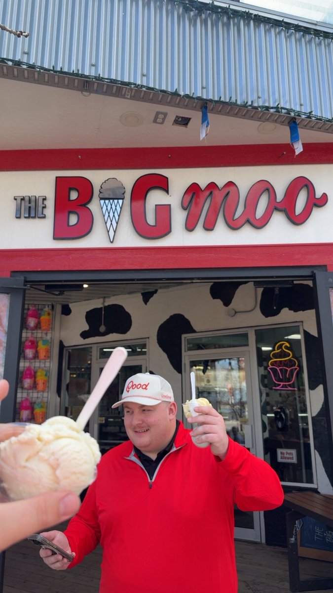 BryceSchmermund's tweet photo. As per @NetFront_Sports here’s the Warriors coaches’ ice cream order from The Big Moo Ice Cream Shop: 
@Schummer37 — Cookie Dough 
@Bryce — Old-school vanilla https://t.co/3JB2YjpfYC